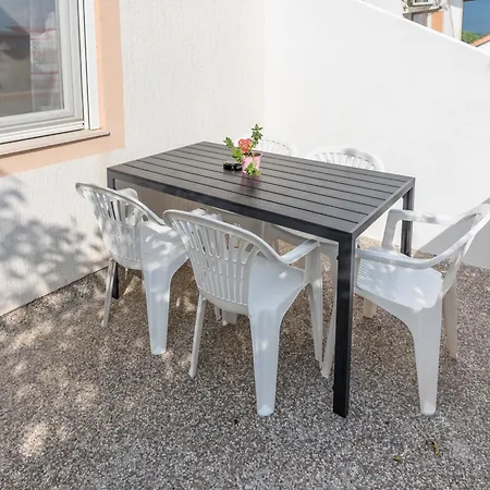 Danijel Apartment
