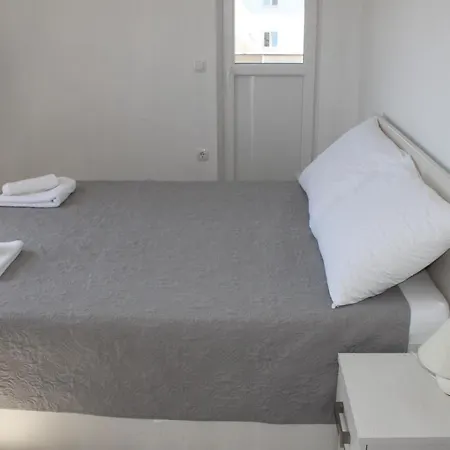 Danijel Apartment Nin